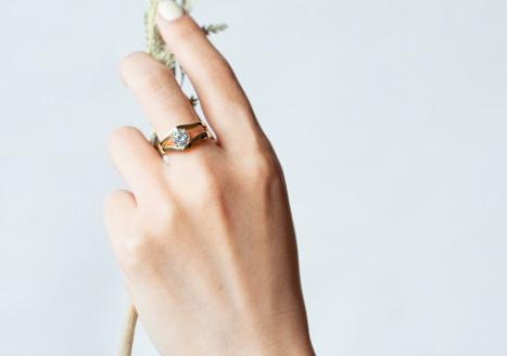 【L－0527】サスティナブルでエシカルなダイヤモンド　グラーヴェ　ラボグロウンダイヤモンドリング