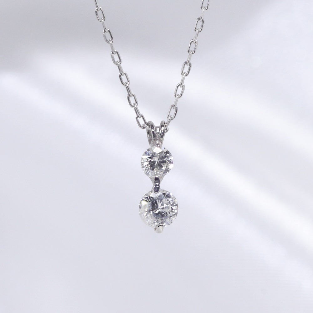 プラチナ 0.15ct 2石ダイヤモンドペンダント BQ-183