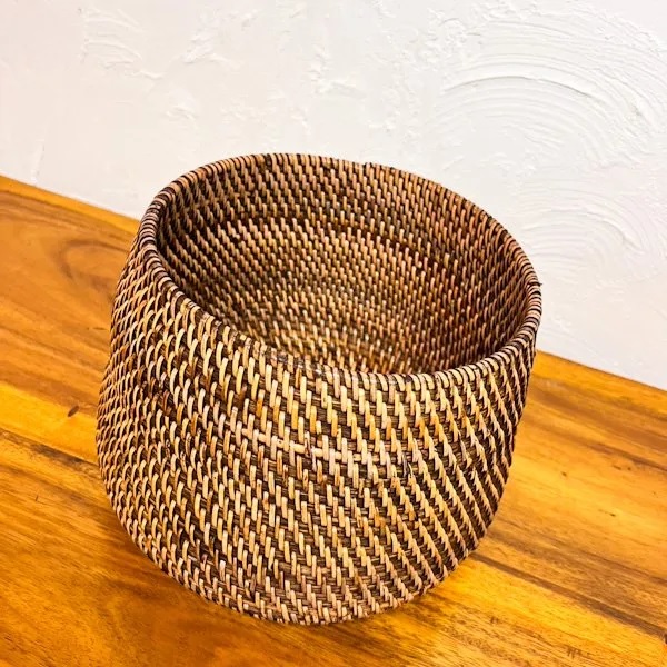 ラタンコロンバスケット（Mサイズ）BV-66