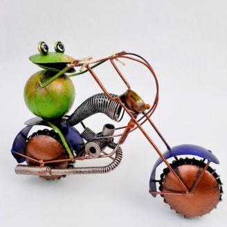 アイアンハーレーカエル