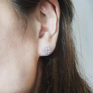 プラチナシンメトリーダイヤモンドピアス　0.28ct　　BQ74