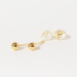 K18　3ｍｍ　丸玉ピアス
