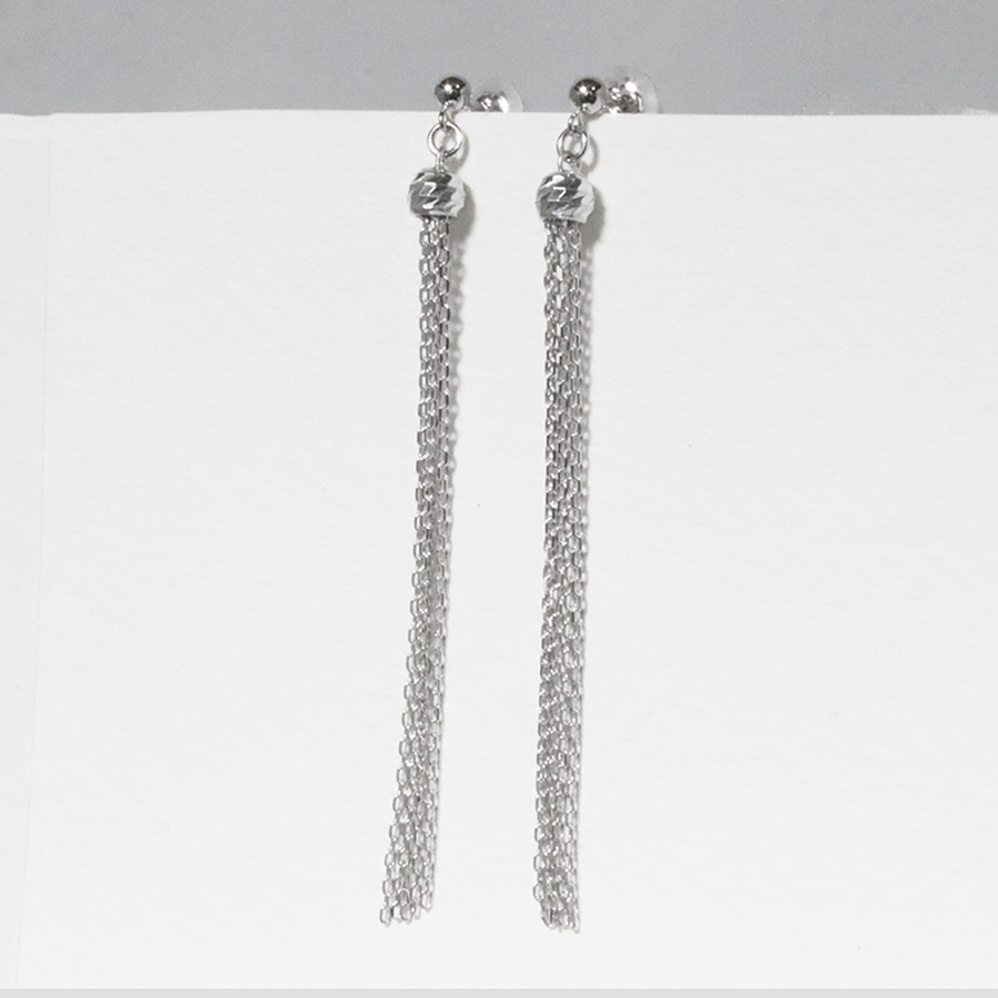 プラチナ　ミラーボールタッセルピアス（小）