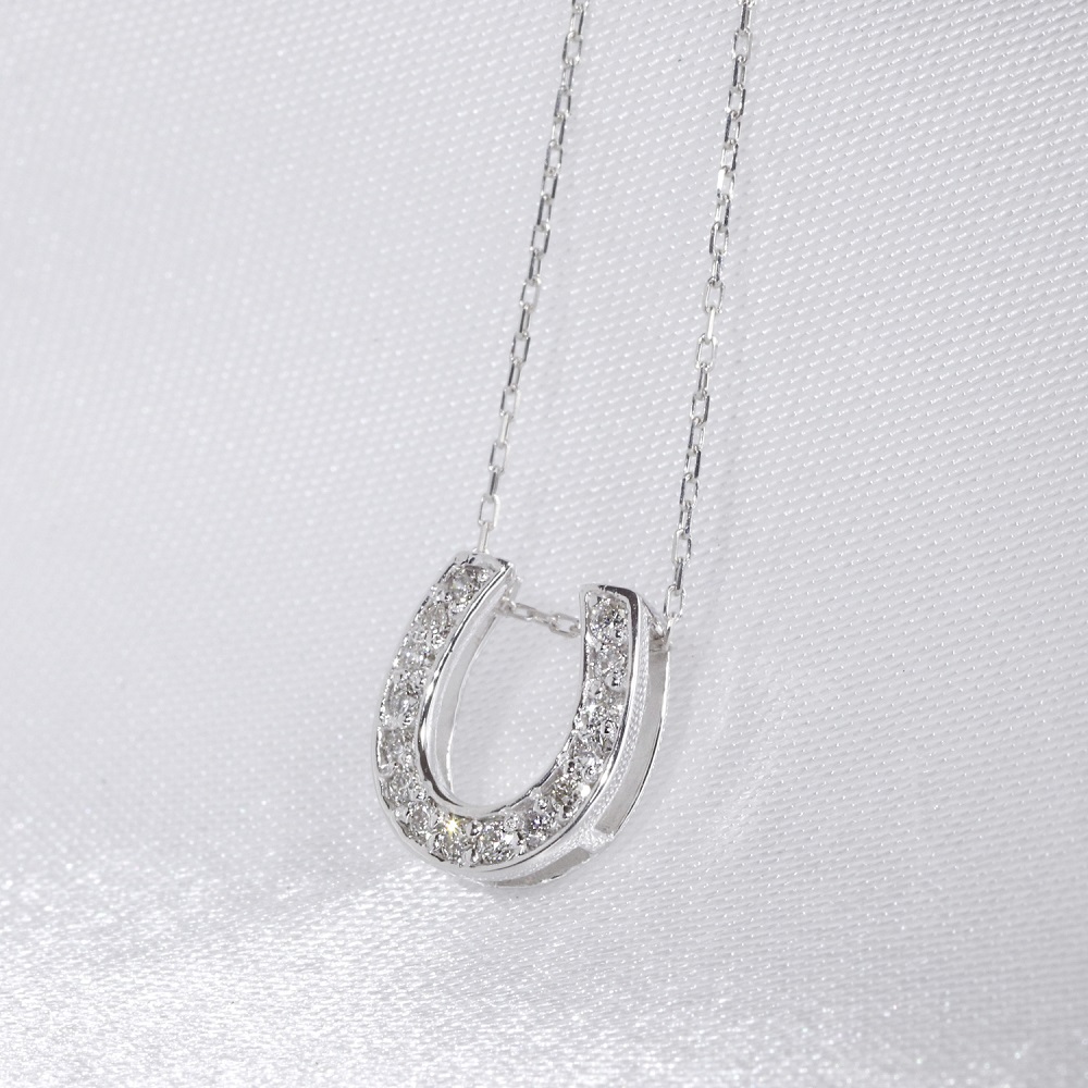 プラチナ 0.12ct 馬蹄ダイヤモンドペンダント　BQ-181