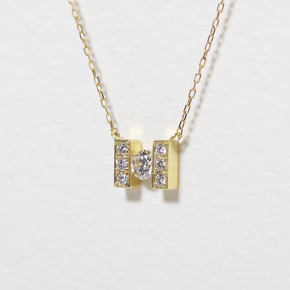 K18 0.15ct H字ネックレス　BQ-192