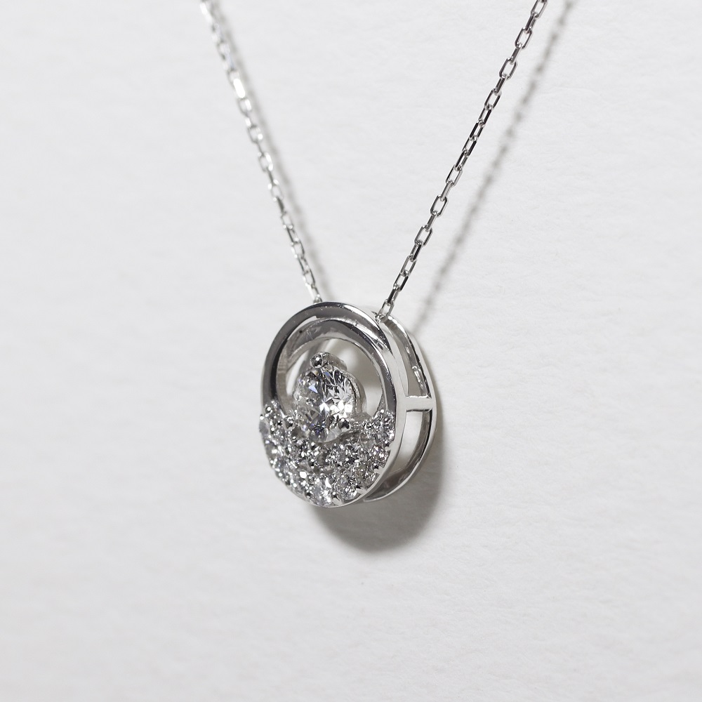 プラチナ 0.25ct 丸型デザインペンダント　BQ-193