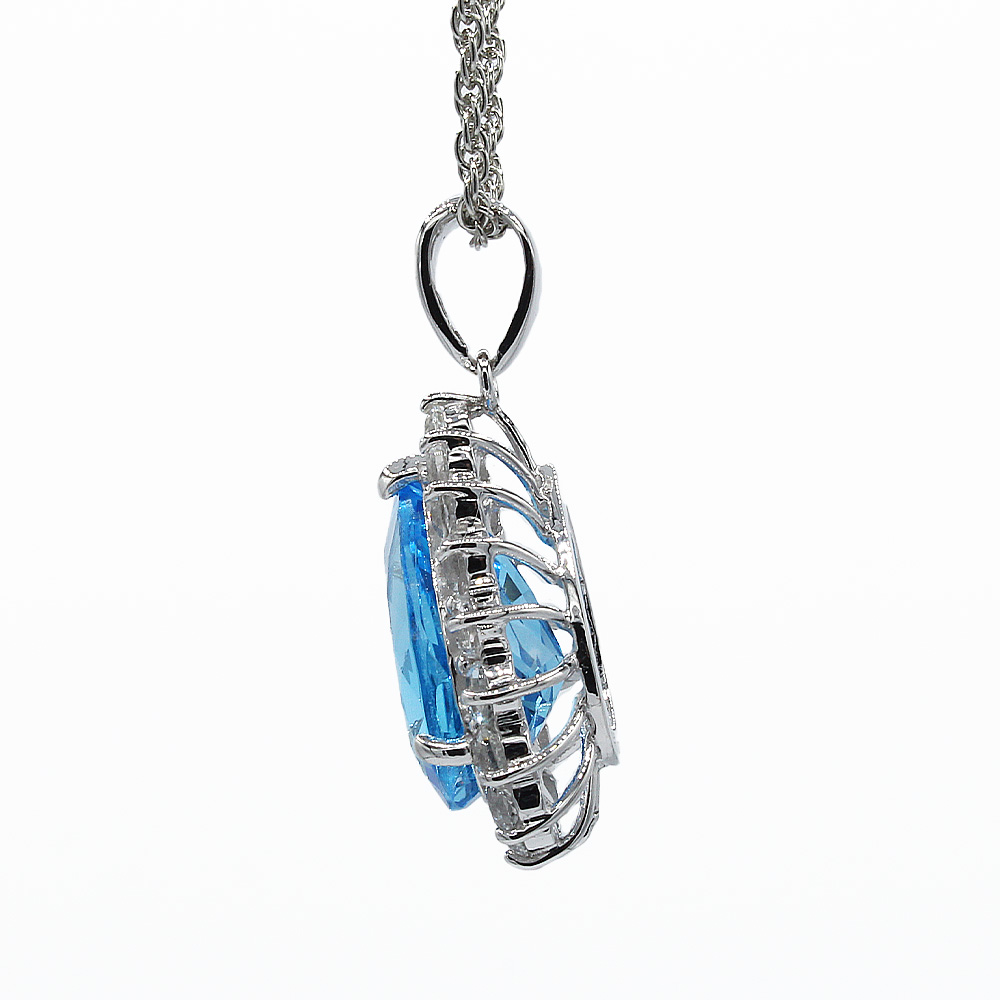 ブルートパーズペンダント　10ct　SV925　（16706）