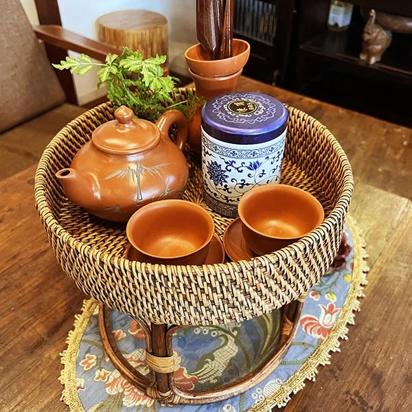 バリ島のラタンバスケットサイドテーブル（30cm　高坏型）　BV-61