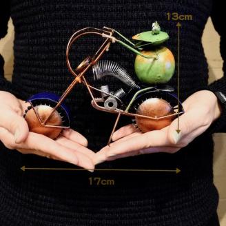 アイアンハーレーカエル