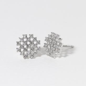 プラチナシンメトリーダイヤモンドピアス　0.28ct　　BQ74