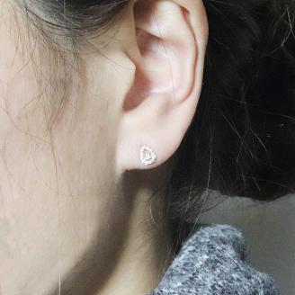 K18　 しずく取り巻きダイヤモンドピアス　0.20ct　　BQ85
