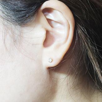 K18　一粒天然ダイヤモンド　スタッドピアス　0.40ct　5pe040