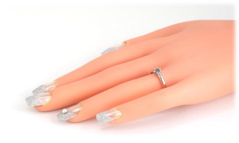 アレキサンドライト　リング　0.1ct　Ag900(Pt100)（26349）