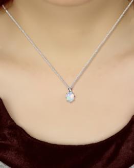 オパール ペンダント 1.5ct K18WG　（26444）