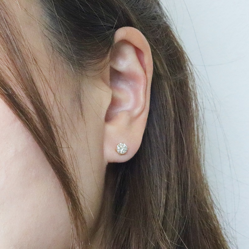 K18 イエローダイヤモンド 1.00ct 6本爪スタッドピアス　BQ-160