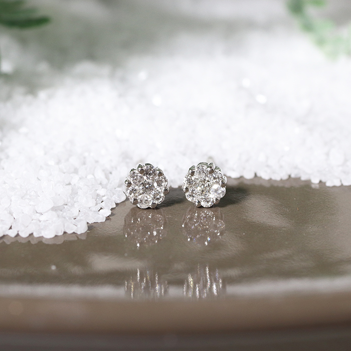 プラチナ　0.20ctフラワーダイヤモンドピアス　BQ-189