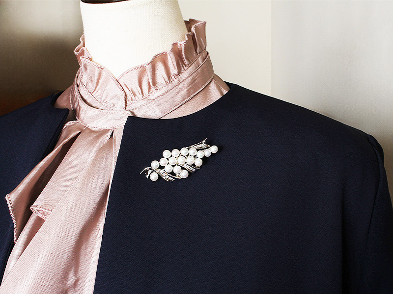 アコヤ真珠 パール ブローチ 5.5mm 17個付 SV925 (25106) 真珠 パール ジュエリー アクセサリー アコヤ真珠 ブローチ シルバー ダイヤモンド 山梨県 甲斐市 BR-95