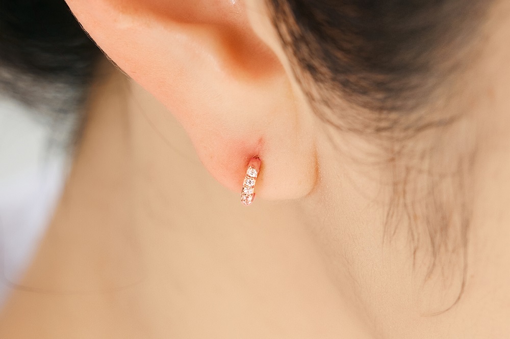 K18PG　プチダイヤピアス　mk-438　CR-6