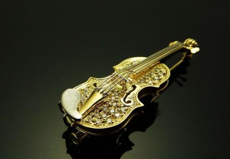 K18/Pt900　ダイヤモンド　バイオリンブローチ AB00274