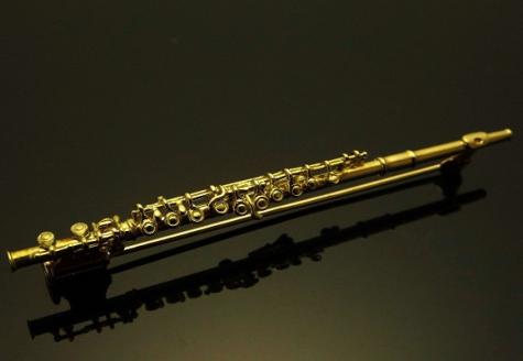 K18　フルートブローチ AB0028