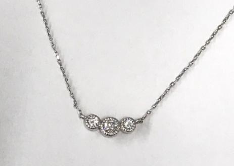 AQ-1（G01-1314）プラチナ製　ダイヤモンド　ペンダント　[山梨 ダイヤモンド ネックレス]