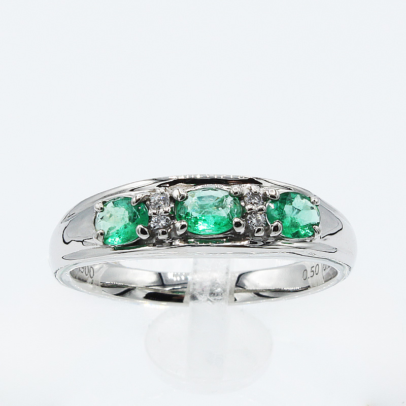 エメラルド リング 0.5ct Pt900 (12527) 指輪 リング エメラルド プラチナ ダイヤモンド ジュエリー アクセサリー 山梨県 甲斐市 BR-76