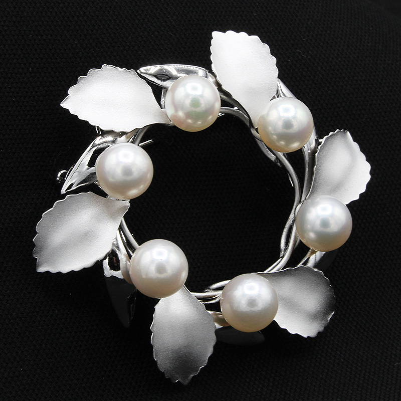 アコヤ真珠 パール ブローチ 8.5mm 6個付 SV925 (25399) アクセサリー ブローチ アコヤ 真珠 パール ブローチ SV925 シルバー ジュエリー アクセサリー 山梨県 甲斐市 BR-97