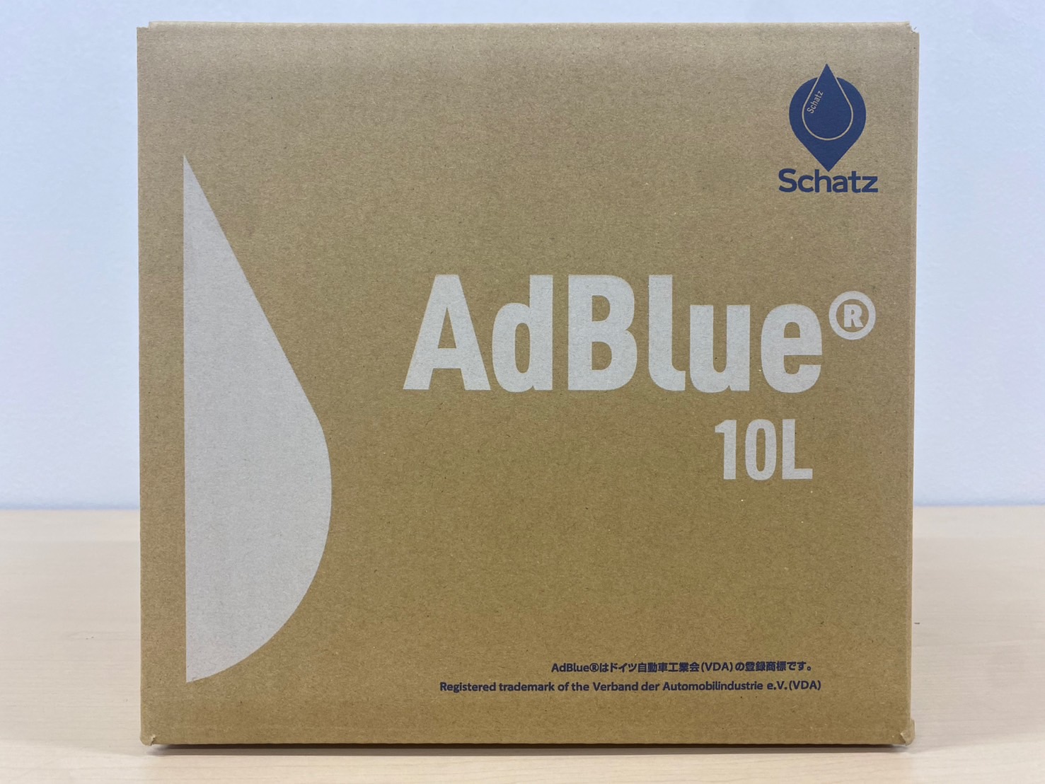 AdBlue®尿素水（BIB10L) 240-002