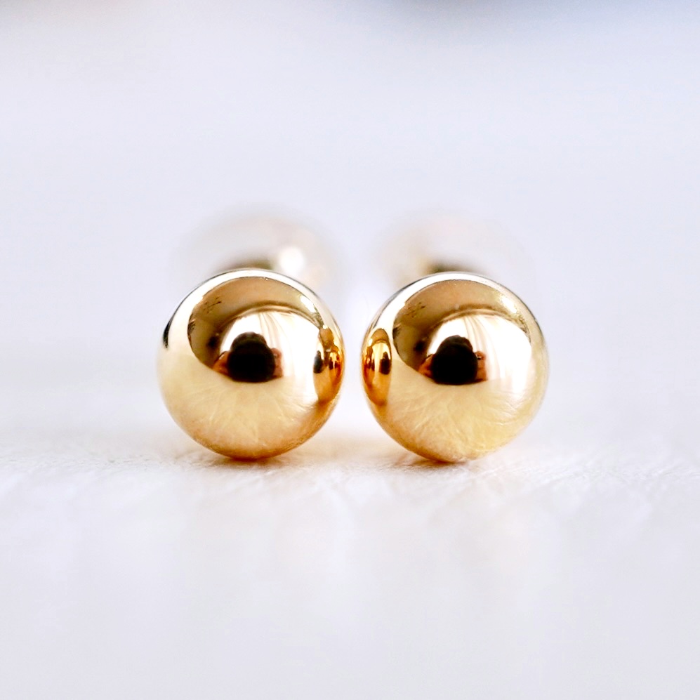 【ジュエリー】K18 18金 ゴールド 地金 シンプル ボール ピアス (5mm) 保証書付 KO-0003 242-009-b