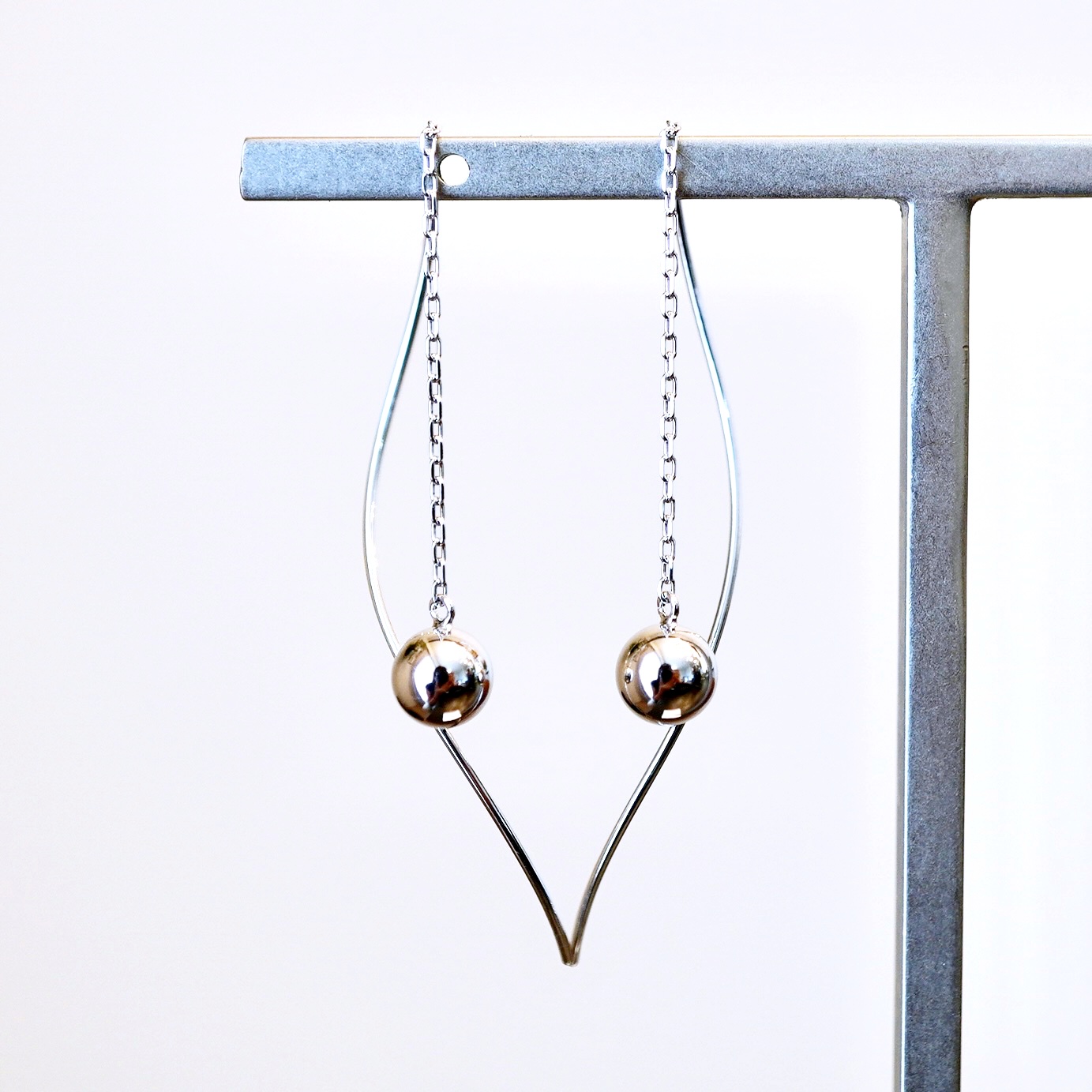 【ジュエリー】K10WG ホワイトゴールド 丸 ロング チェーン ピアス 保証書付 SMK-5219丸 242-019-b