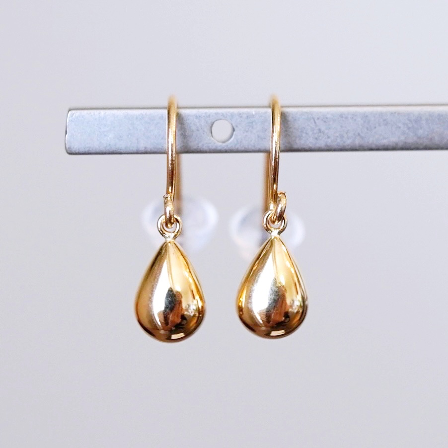 K18(18金) イエローゴールド 地金 雫  ピアス ティアドロップ ツユ形 フックタイプ シンプル  保証書付 KO-0067 242-028-a