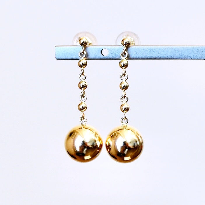 K18(18金) イエローゴールド ボール チェーン ピアス 地金 中空(直径8mm)  保証書付 M1059 242-038