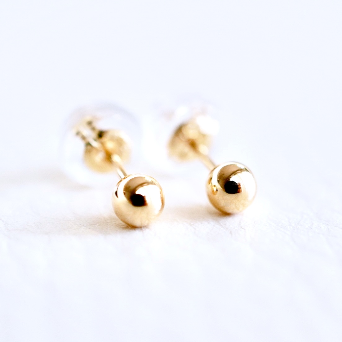 【ジュエリー】K18 18金 ゴールド 地金 シンプル ボール ピアス (3mm) 保証書付 KO-0001 242-007-b