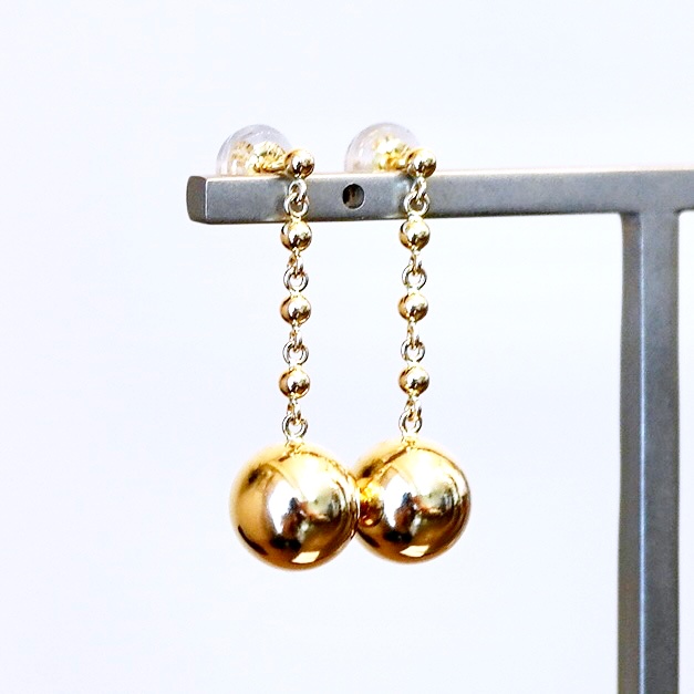 K18(18金) イエローゴールド ボール チェーン ピアス 地金 中空(直径8mm)  保証書付 M1059 242-038