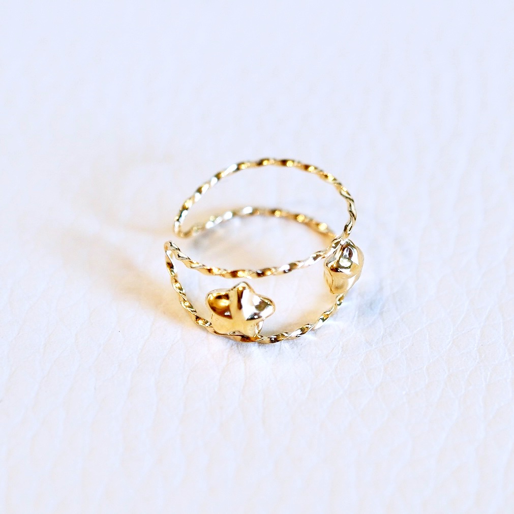 K18(18金) イエローゴールド  地金 星 イヤーカフ 保証書付 M1252 242-046