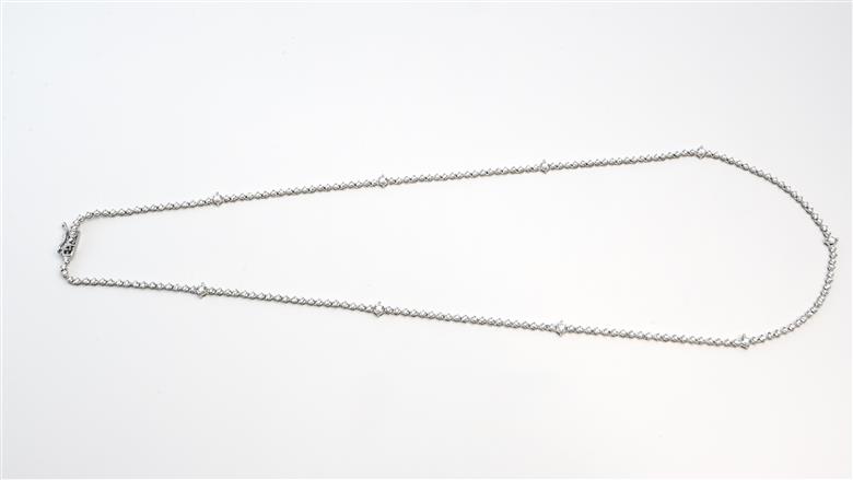 プラチナダイヤモンドデザインネックレス　ダイヤモンド209ｐｃ　1.20ｃｔ　40ｃｍ FNP-12 250-012