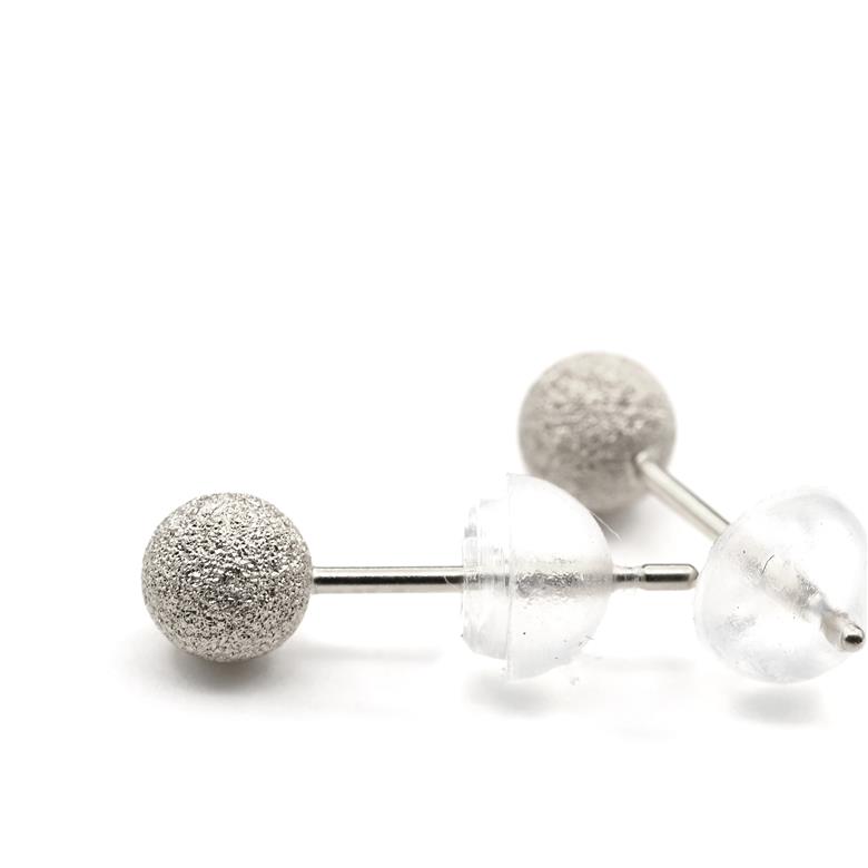 K18 PT　フラッシュボールピアス　4ミリ　E316-P 188-039