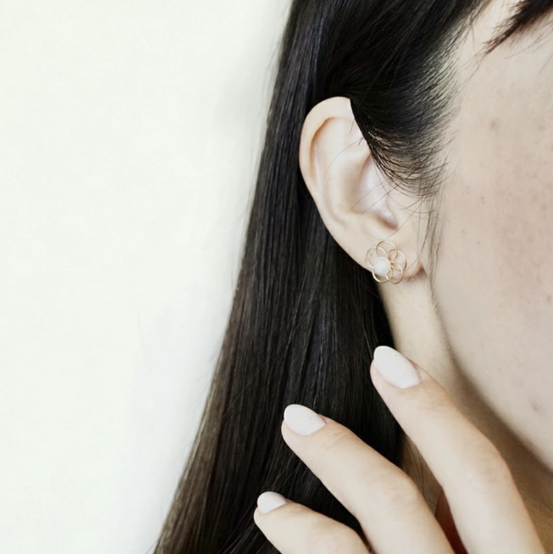 【ジュエリー】K10 イエローゴールド パール 真珠 フラワー ピアス 保証書付 SE-1858 242-012