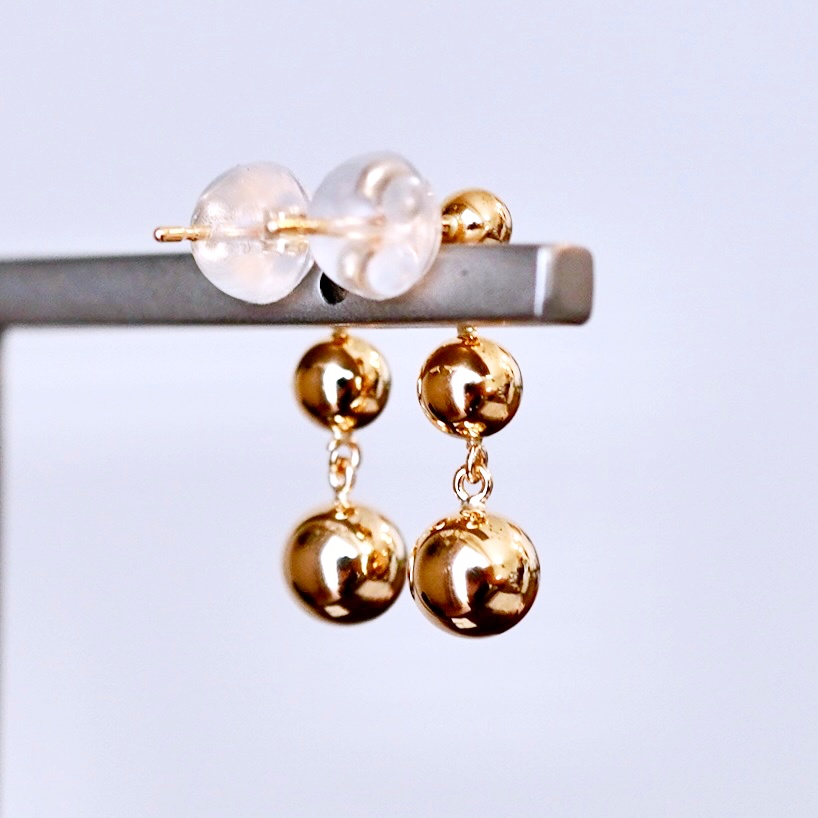 K18(18金) イエローゴールド 地金 ボール 3連 ピアス  保証書付 M760-1 242-030-b