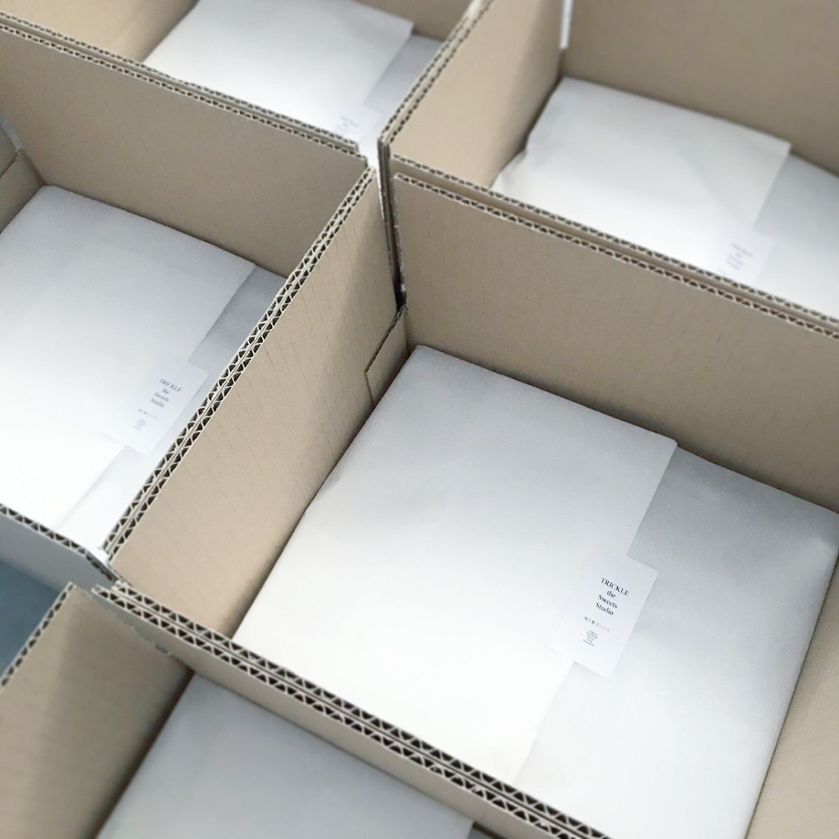 焼き菓子 TRICKLE　レモンケーキ　8個入り197-001|ケーキ 焼き菓子 チーズケーキ お菓子 ギフトケーキ 焼き菓子 チーズケーキ お菓子 ギフトケーキ 焼き菓子 チーズケーキ お菓子 ギフトケーキ 焼き菓子 チーズケーキ お菓子 ギフト|