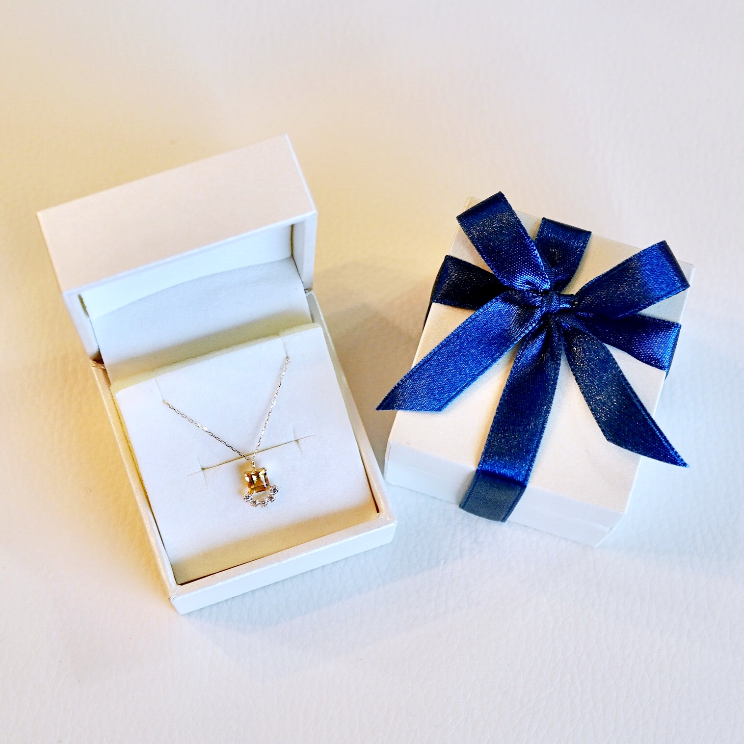 【ジュエリー】K10 イエローゴールド シトリン ペンダント ネックレス 保証書付 SMK-5221 242-013-b