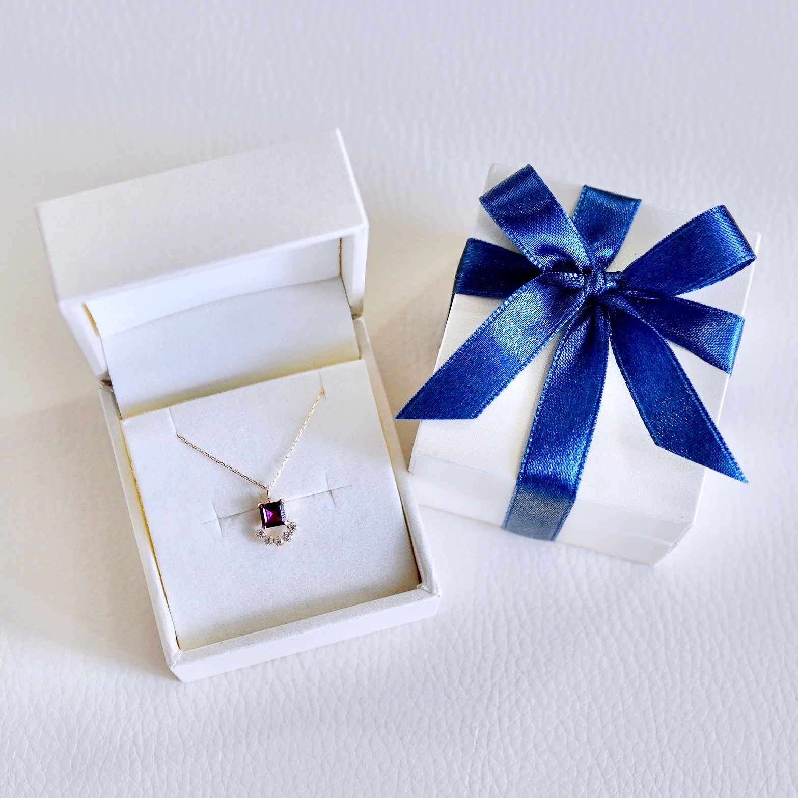 【ジュエリー】K10 イエローゴールド ロードライトガーネット ペンダント ネックレス 保証書付 SMK-5221 242-013-d