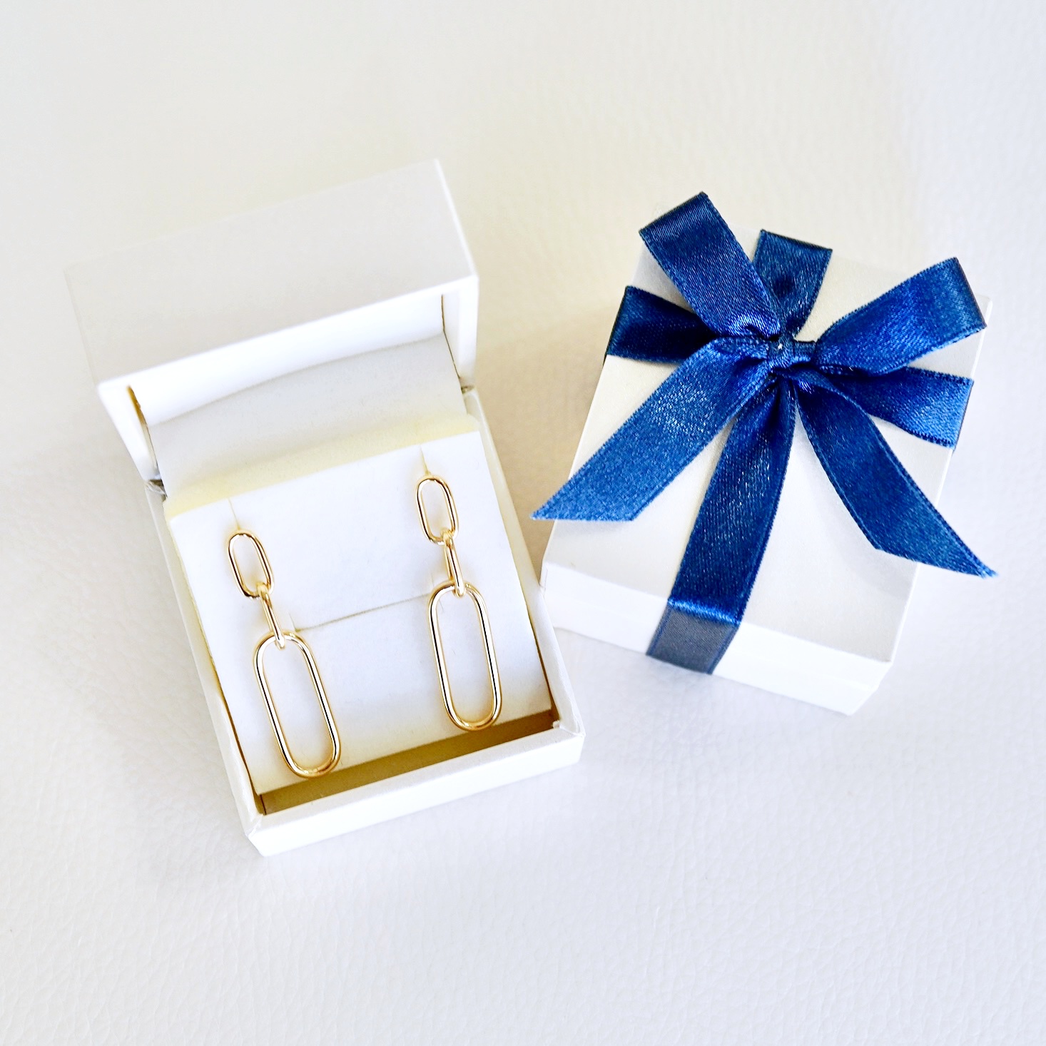 【ジュエリー】K10イエローゴールド 地金 おしゃれ チェーンモチーフ ピアス 保証書付 SGL-22636　242-015