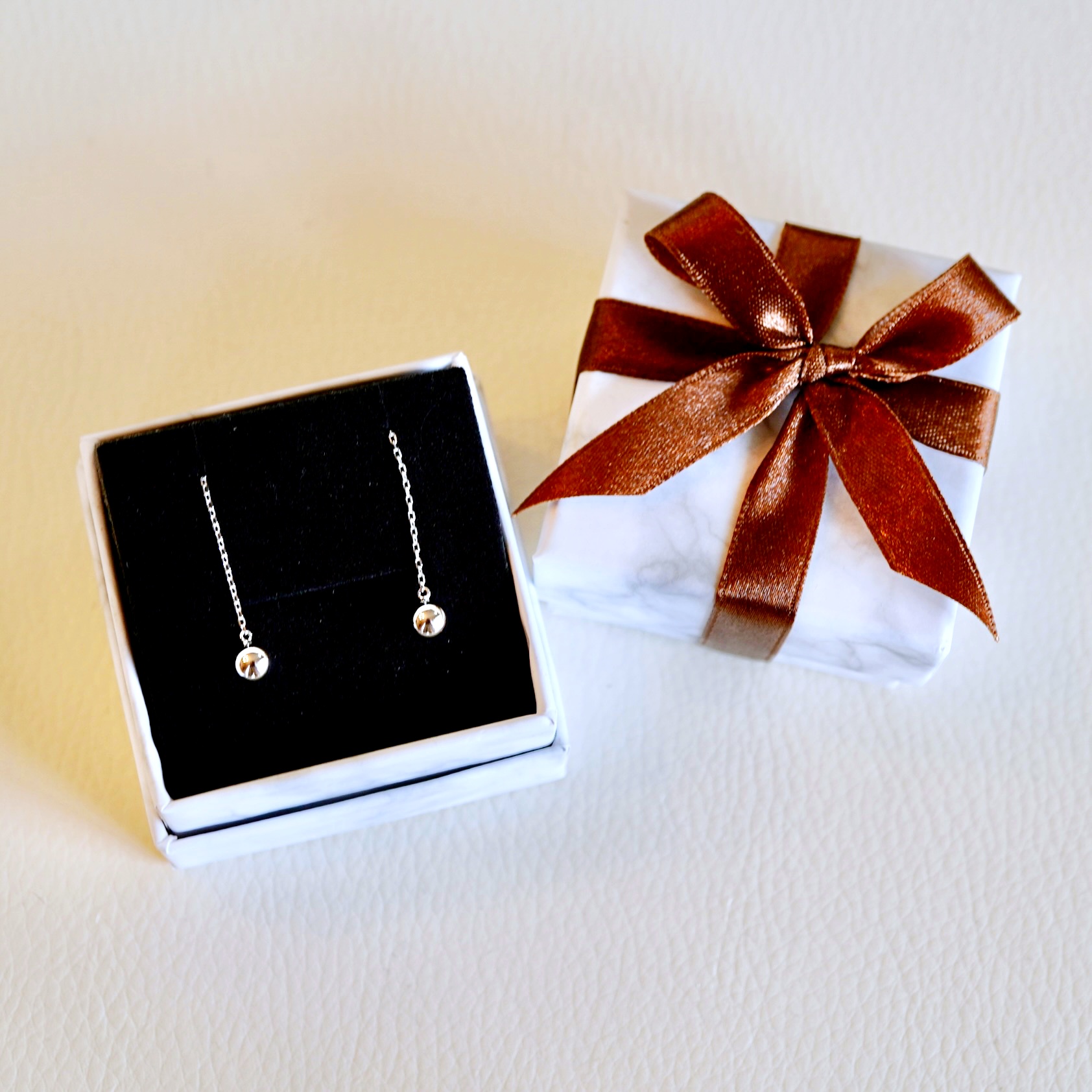 【ジュエリー】K10WG ホワイトゴールド 丸 ロング チェーン ピアス 保証書付 SMK-5219丸 242-019-b