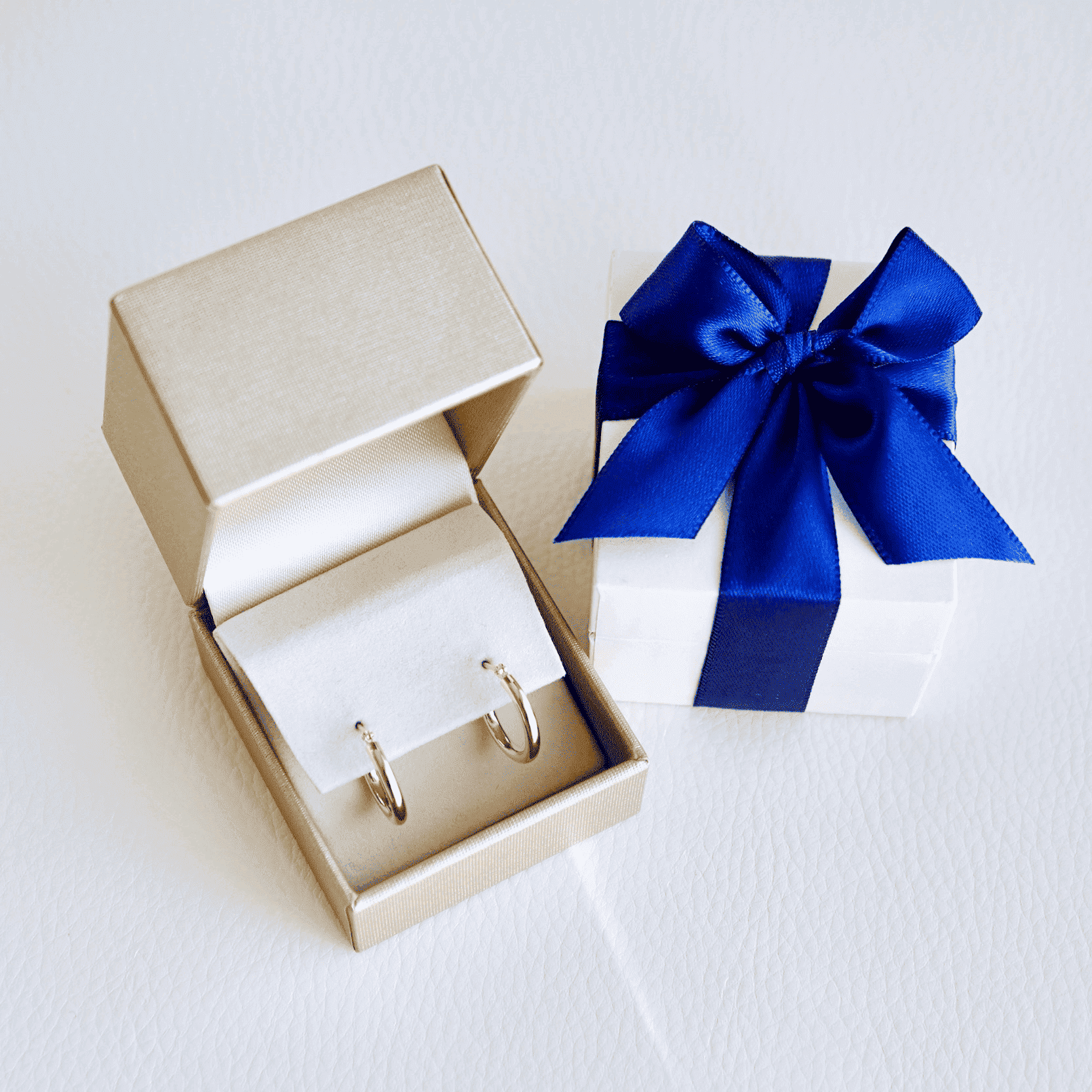 K18(18金) イエローゴールド 地金 フープ ピアス  (直径15mm)シンプル 保証書付 SMK-2x15 242-020-b