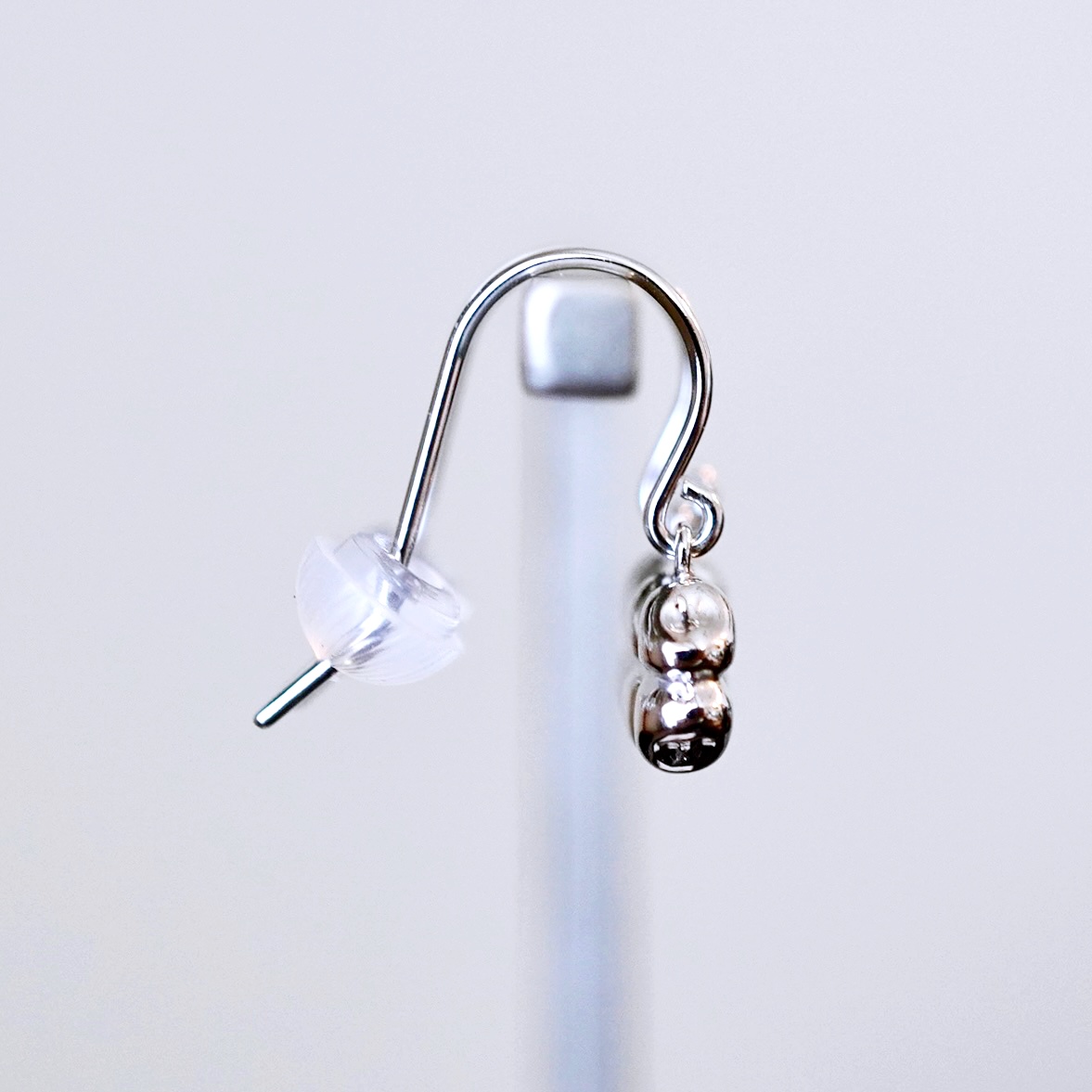 K18WG(18金) ホワイトゴールド 地金 クローバー ピアス フックタイプ シンプル 幸運 希望 幸福 愛情 健康 保証書付 KO-0069 242-027-b