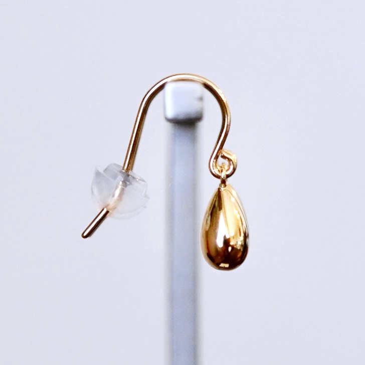 K18(18金) イエローゴールド 地金 雫  ピアス ティアドロップ ツユ形 フックタイプ シンプル  保証書付 KO-0067 242-028-a