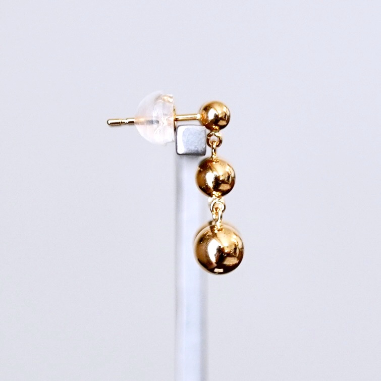 K18(18金) イエローゴールド 地金 ボール 3連 ピアス  保証書付 M760-1 242-030-b