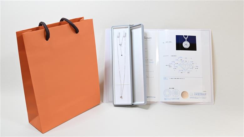 K18イエローゴールド　最上等級カラーDカラー天然ダイヤモンド　大粒0.50ｃｔ　爪留めネックレス FNP-8 250-008