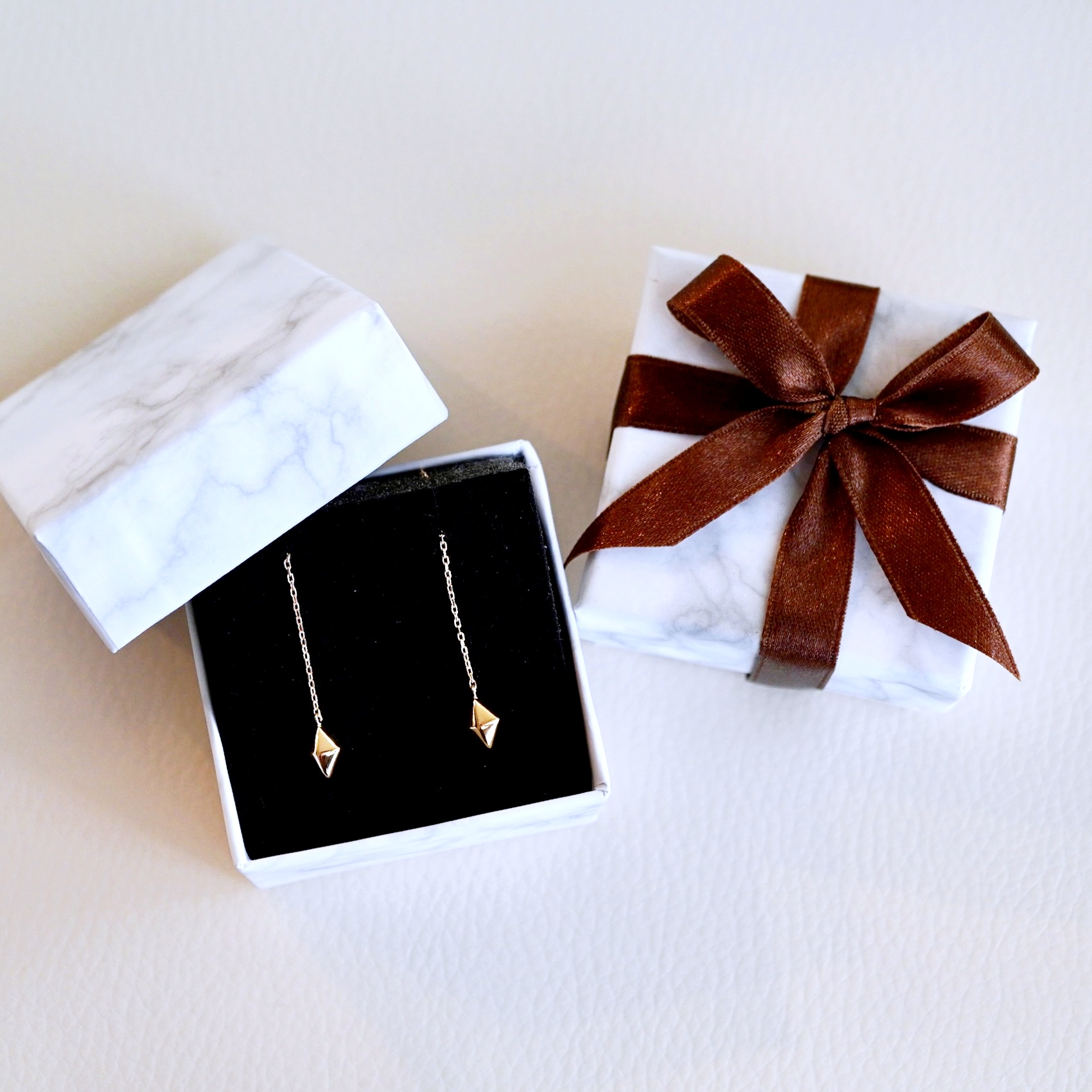 K18(18金) イエローゴールド 地金 菱形 チェーン ピアス シンプル  保証書付 KO-0071 242-035-a